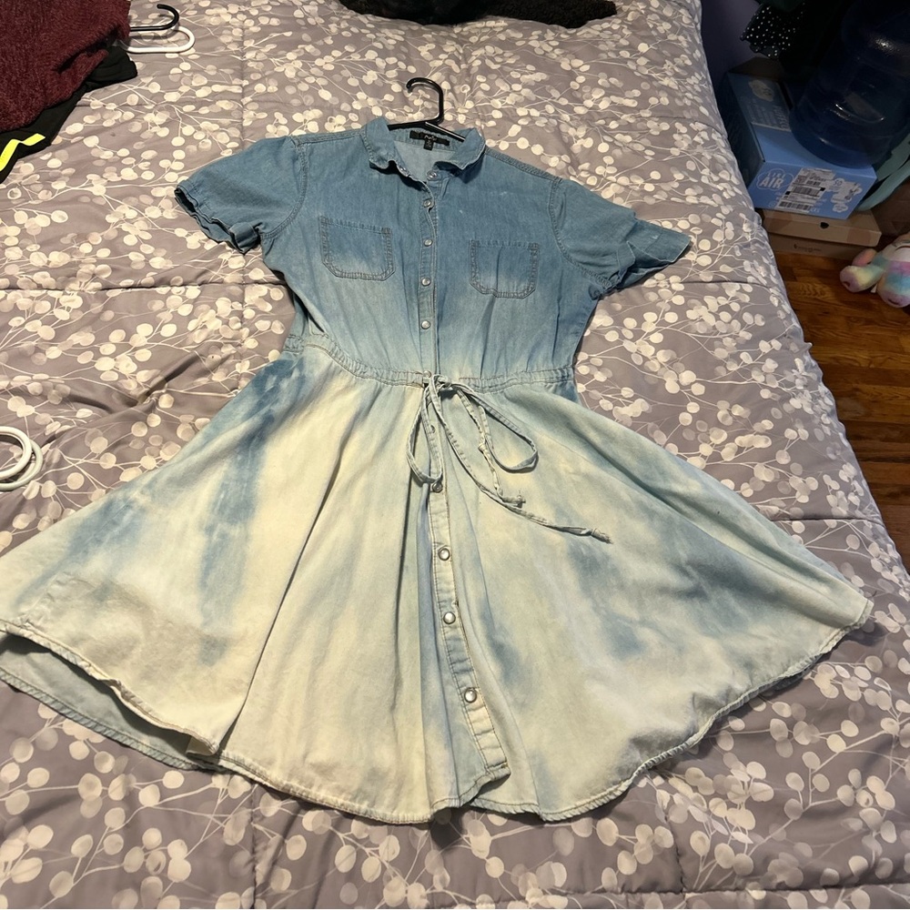 Button up tie-dyed summer dress